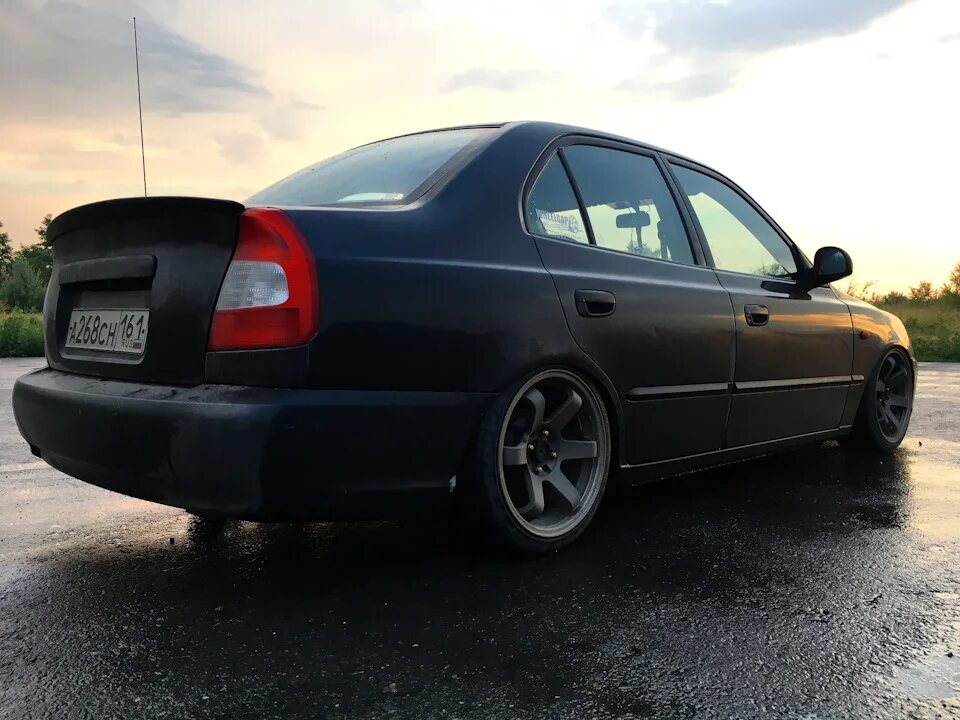 Accent диски. Hyundai accent r16. хендай акцент r17. hyundai accent 2 14 колеса. hyundai accent r18.