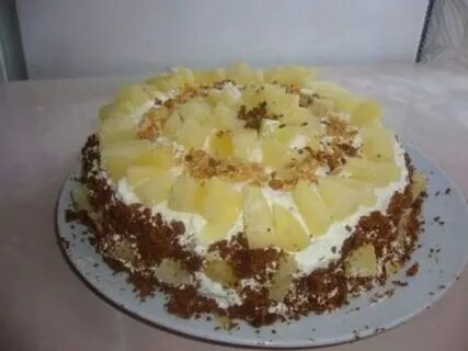 Торт с ананасом и грецким