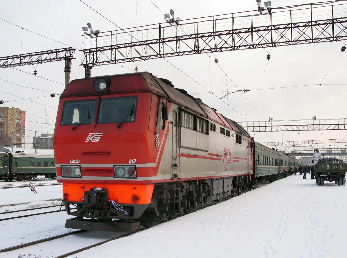 Движения поездов тюмень. Тэп70. Тэп70 тепловоз. Тэп70 Нижневартовск. Электричка Тюмень.