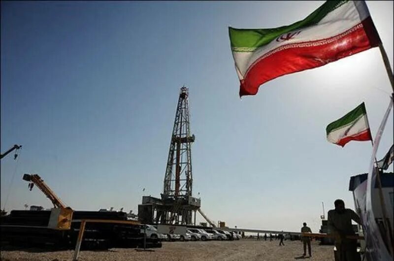 Иран ирак нефть. Добыча нефти в иране. нефть иран хеви. аинк иран.