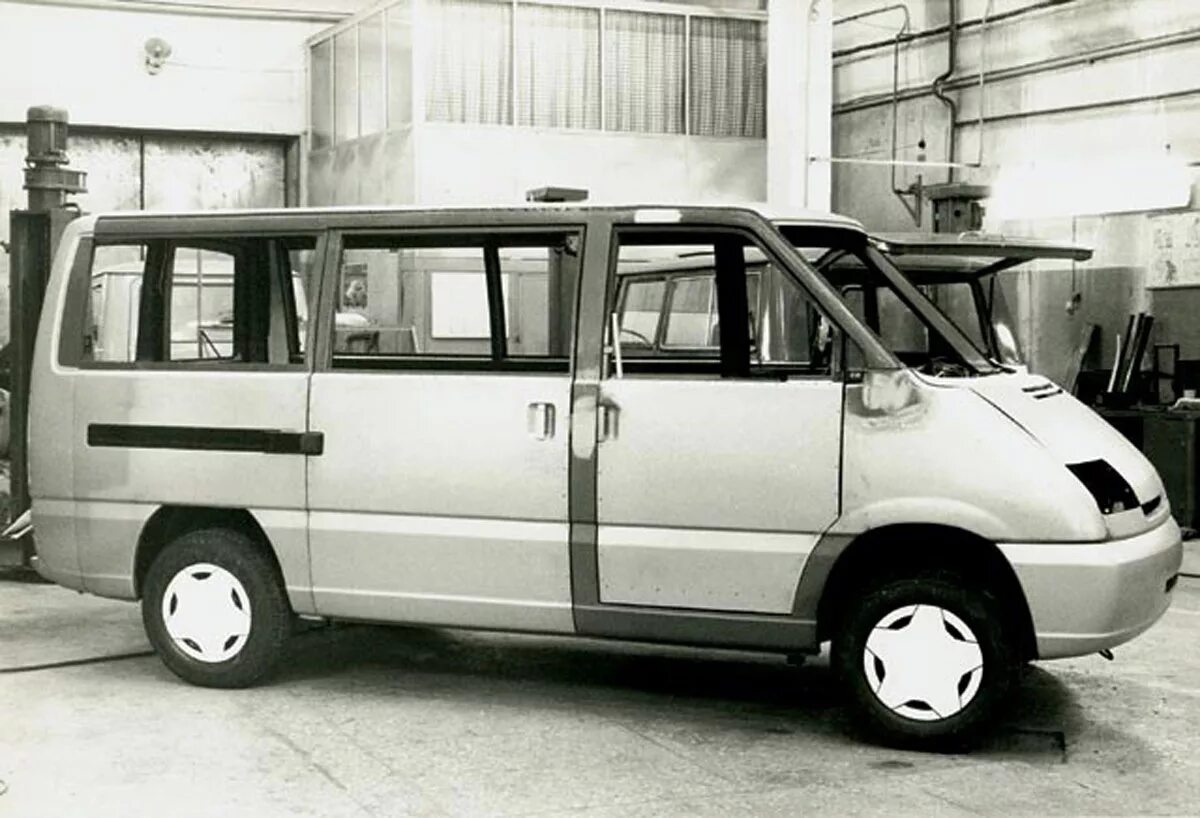 раф 982-2. раф завод 2023. раф-22031-01. раф 2203 прототип. раф-977 «латвия».