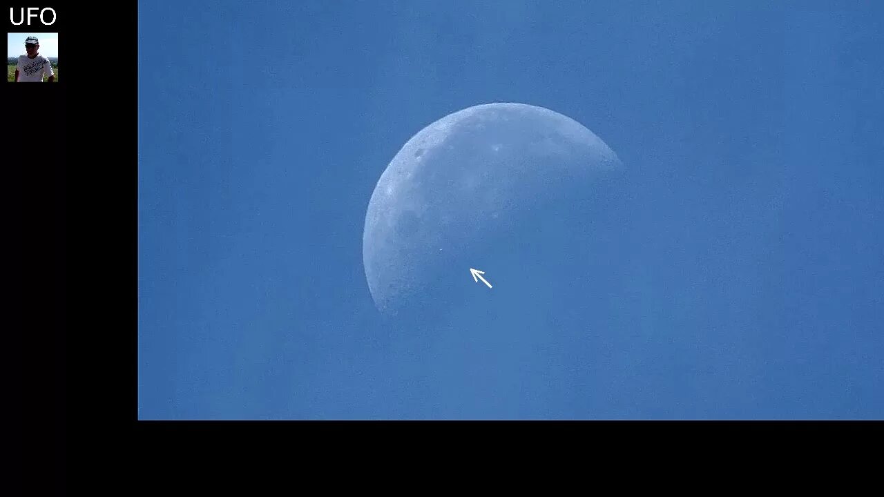 Is this finally proof UFOs really are out there? And getting closer to earth - W