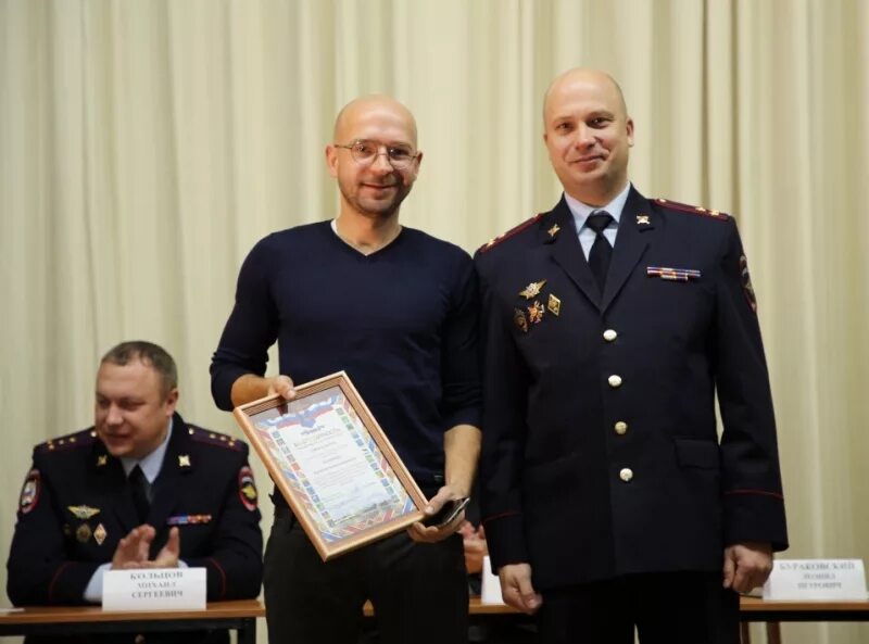 Ооп шпаргалка. Руководитель это определение. Ооп шпаргалка. Начальник омвд кронштадтского района. Начальник ооп.