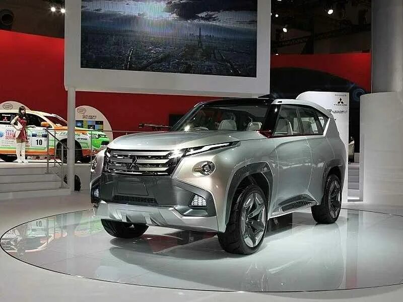 Mitsubishi gc-phev. Новый мицубиси паджеро 2023. Новый митсубиси паджеро 5. Митсубиси паджеро 5 2022. Новый мицубиси паджеро 5 поколения.