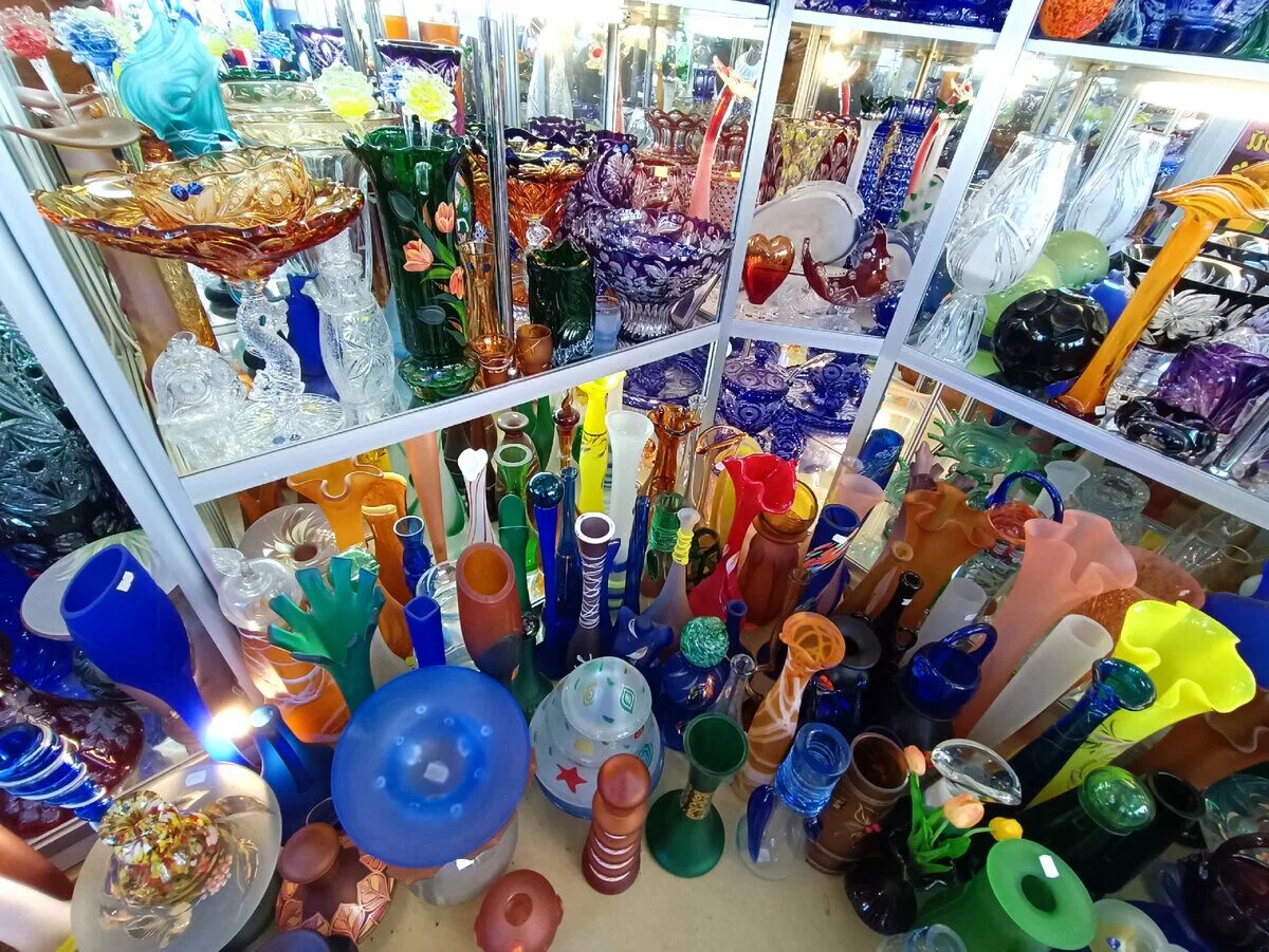 Гусь-хрустальный рынок хрусталя. Хрустальный рынок в никольске пензенской области. Хрустальный рынок в гусь-хрустальном. Никольск хрустальный рынок. Музей хрусталя никольск.