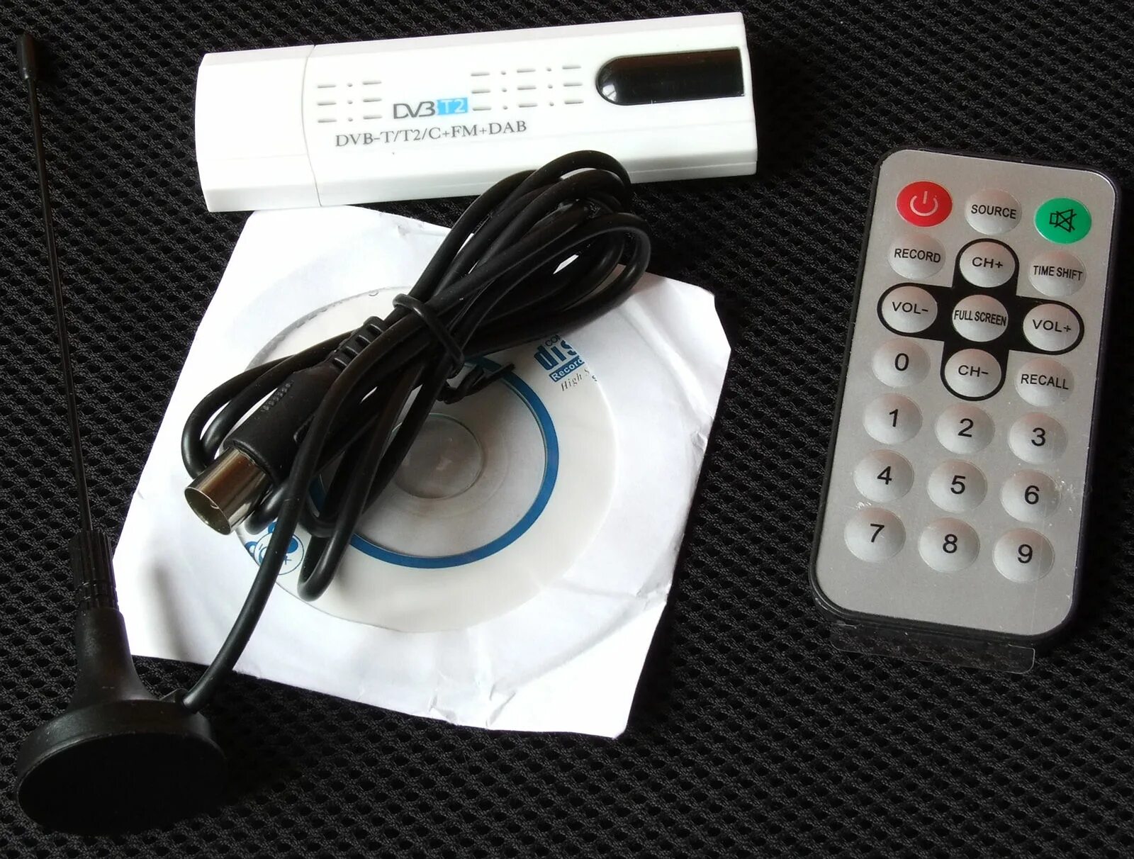 Tv тюнер для компьютера dvb-t2. Цифровое тв usb. Usb тв тюнер dvb t2. Цифровое тв usb. Usb цифровой тв тюнер dvb-t2.