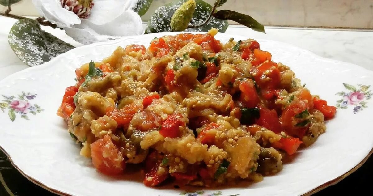 хоровац армянский. армянский салат из печеных овощей. овощной салат с пармезаном. армянский овощной. армянский овощной.