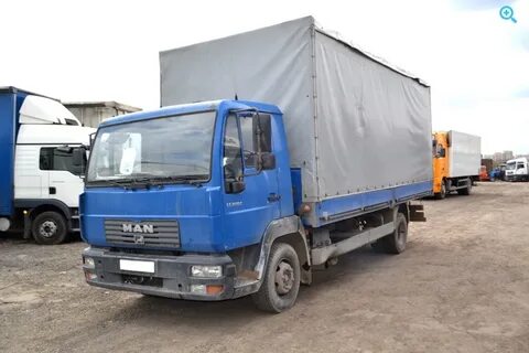 Man 12