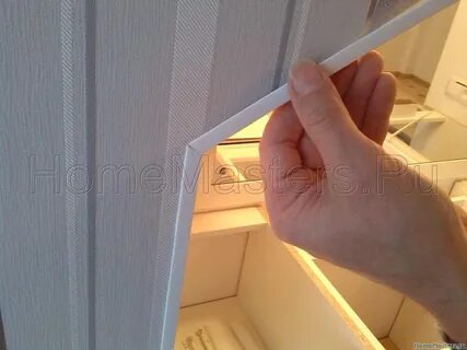 Как правильно клеить уголки на откосы