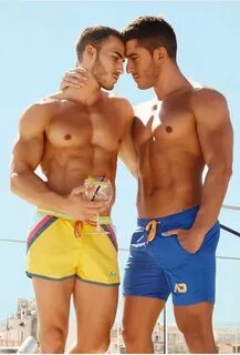 Gayguy top