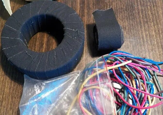 Изоляция сердечника. Трансформатор оплётка. Изоляция сердечника. Изоляционная лента для тороидальный трансфорн. Магнитопровод трансформатора трансформатора.