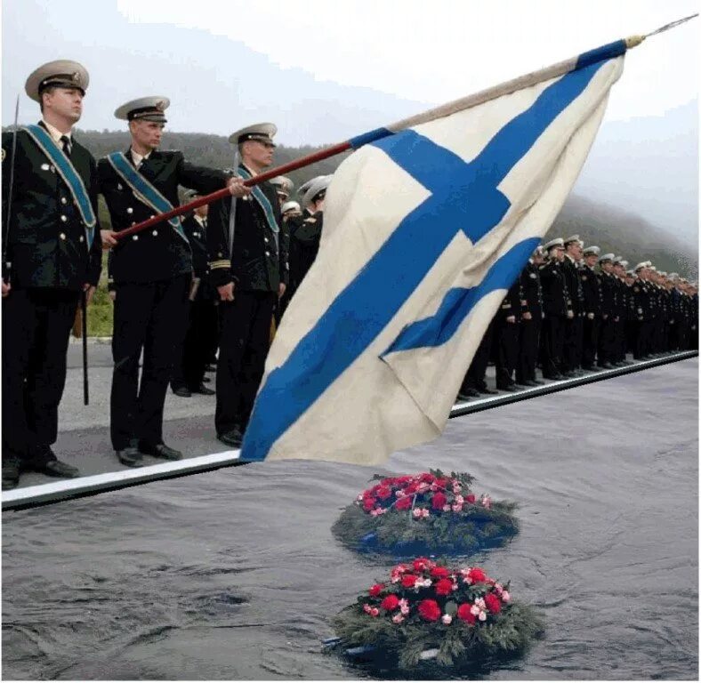 Панихида по погибшим морякам. Памятник морякам подводникам в мурманске. Парад военно морского флота в санкт-петербурге 2023. 7 апреля день памяти погибших подводников. День военно-морского флота в 2021.