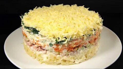 Копченая курица с солеными огурцами