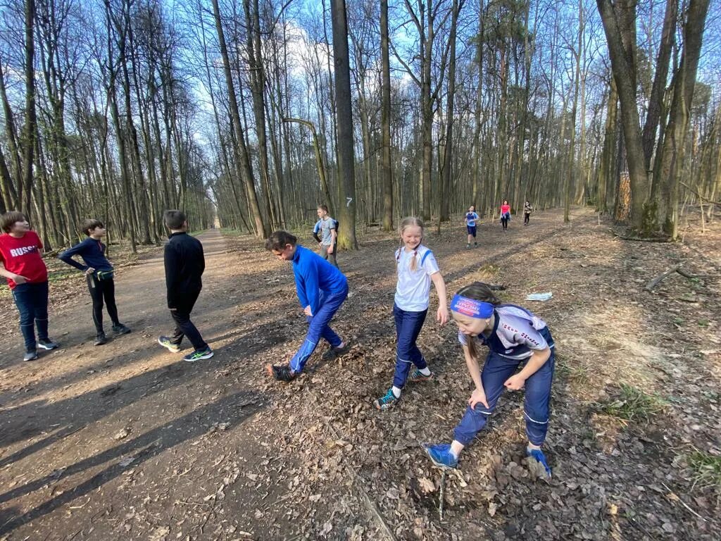 Спортивное ориентирование тренер. Трейл ориентирование. Тренер по ориентированию. Тренер по ориентированию. Максим рябкин ориентирование.