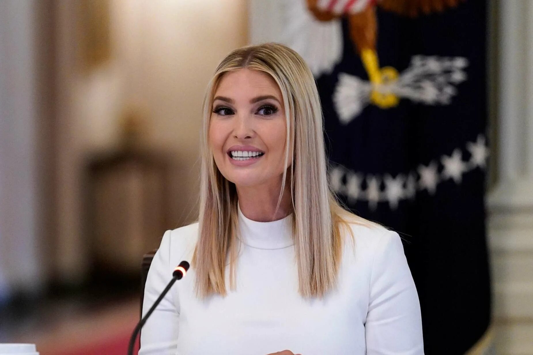 Иванка в молодости. Ivanka Trump. Иванка Трамп в молодости. Иванка Трамп советник президента. Иванка Трамп 2022.