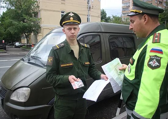 Водителю военного автомобиля. Военная автомобильная инспекция МО РФ. Форма ВАИ МО РФ. Форма военной автоинспекции. Форма инспектора ВАИ.