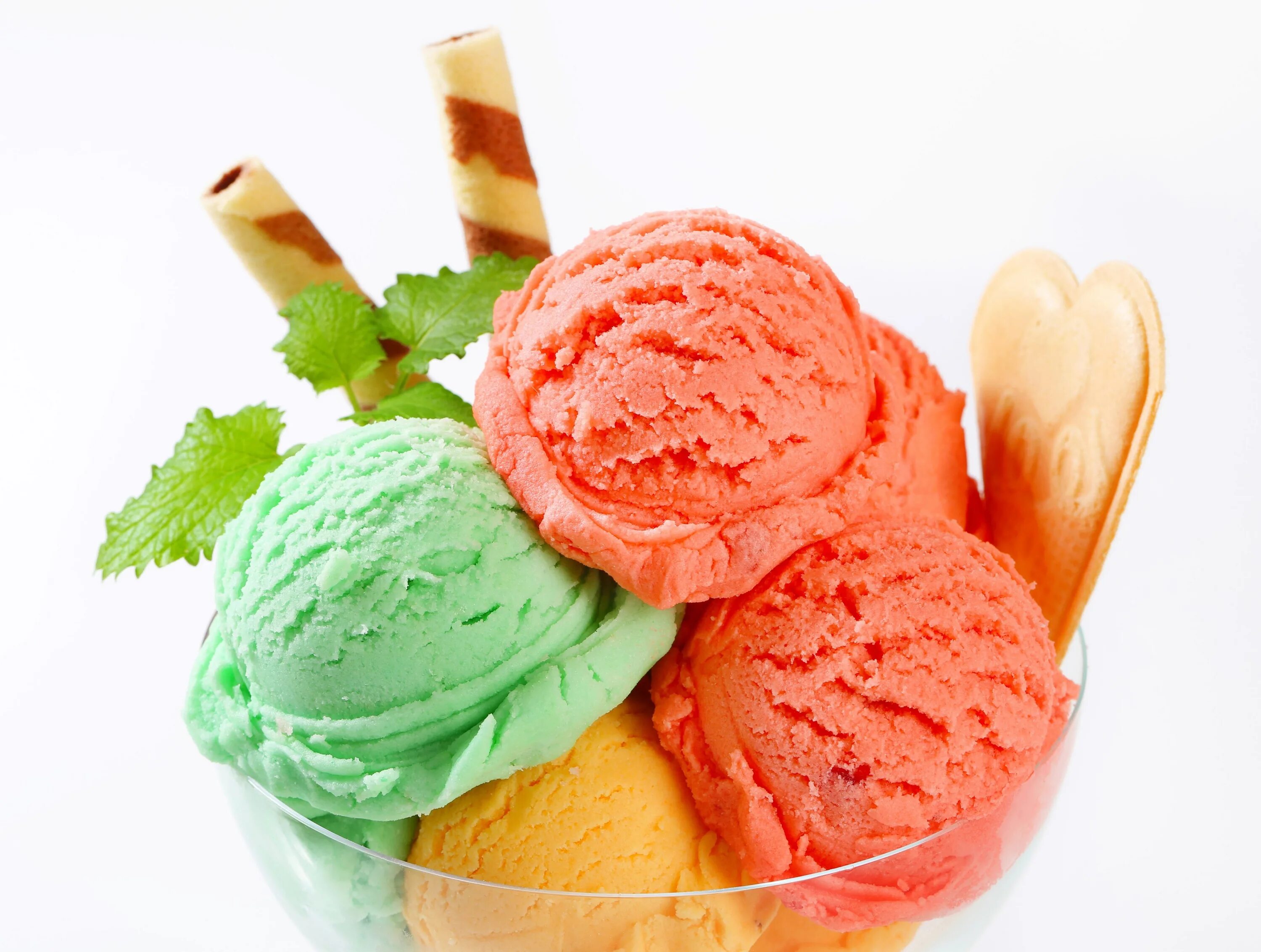 Мороженое. Шарик мороженое. Разноцветное мороженое. Мороженое в креманке. Развесное мороженое