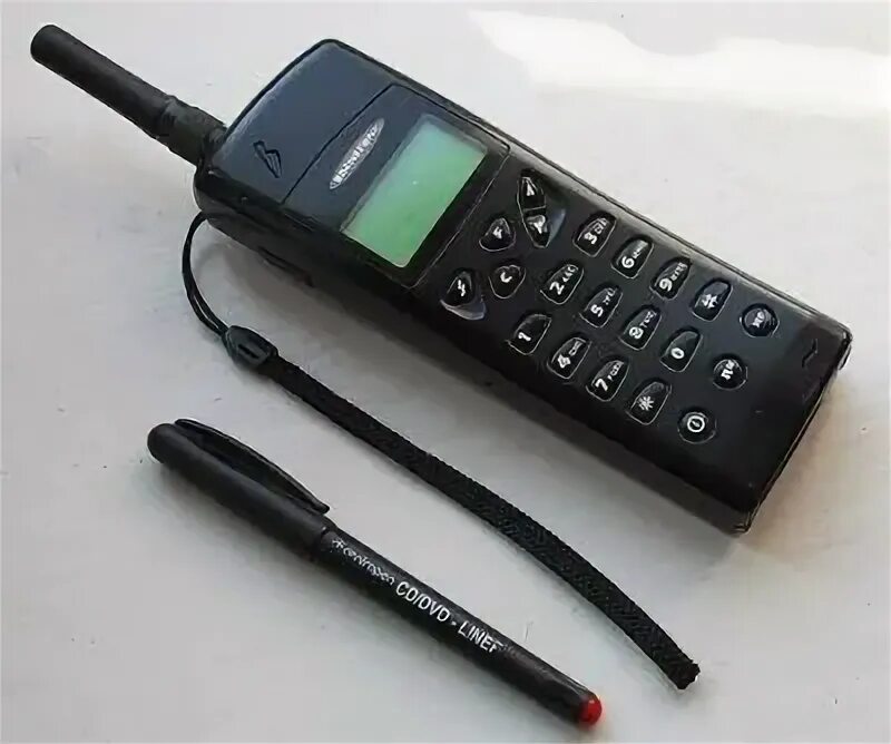 Сотовый телефон дельта. Сотовый телефон дельта. Nokia nmt 450. Радиотелефон 1992 год дельта. Нокиа дельта телеком.