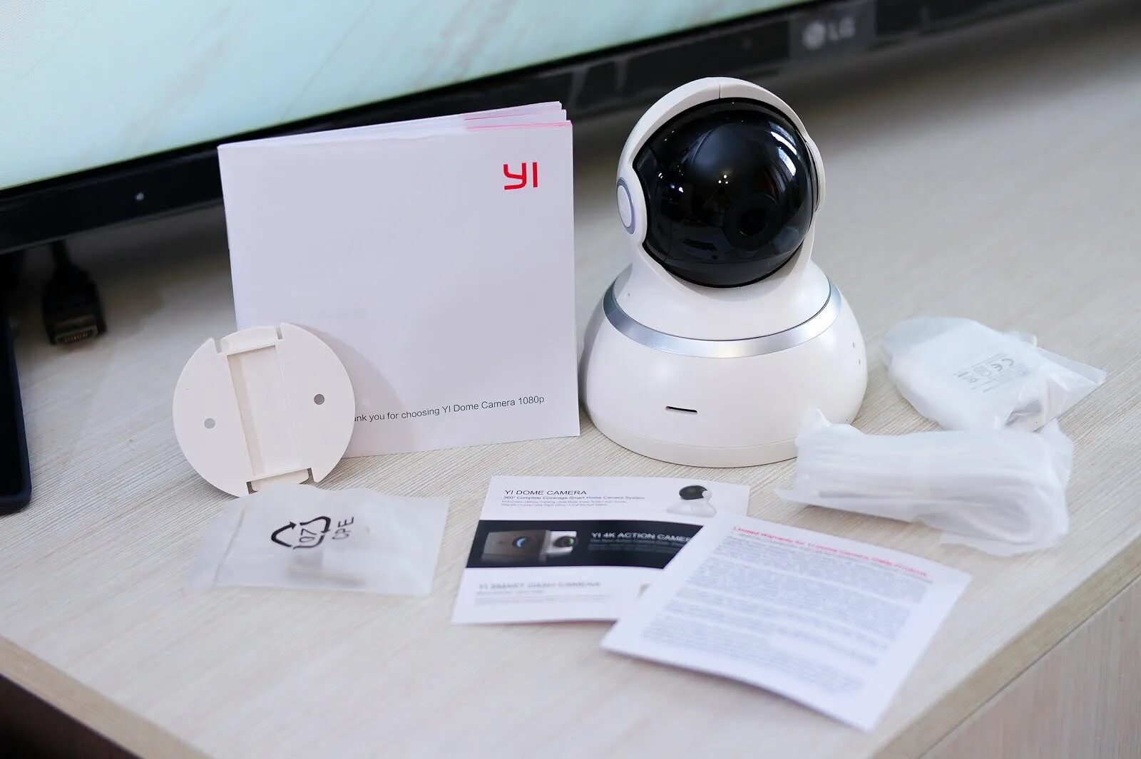 Yi dome camera 1080p. Yi dome camera 1080. xiaomi yi dome 1080p black. yi cloud dome camera 1080p. yi dome pro разборка.