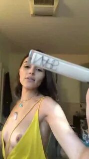 Olivia Culpo Nip Slip - Influencers Gonewild.