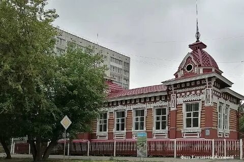 Здание кургана