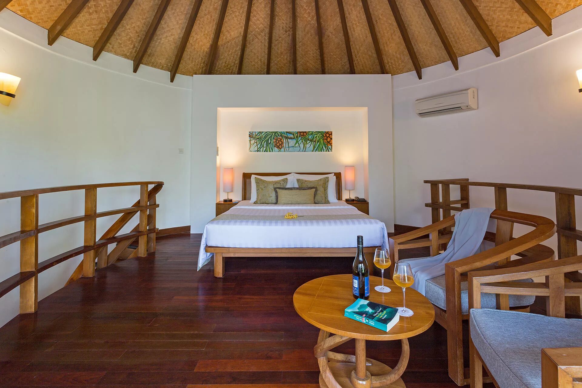 Bandos island. Bandos Island Resort Spa 4. Бандос Мальдивы 4 отель. Bandos Island Resort & Spa 4* Beach Villa. Bandos Maldives (ex. Bandos Island Resort) 4*.