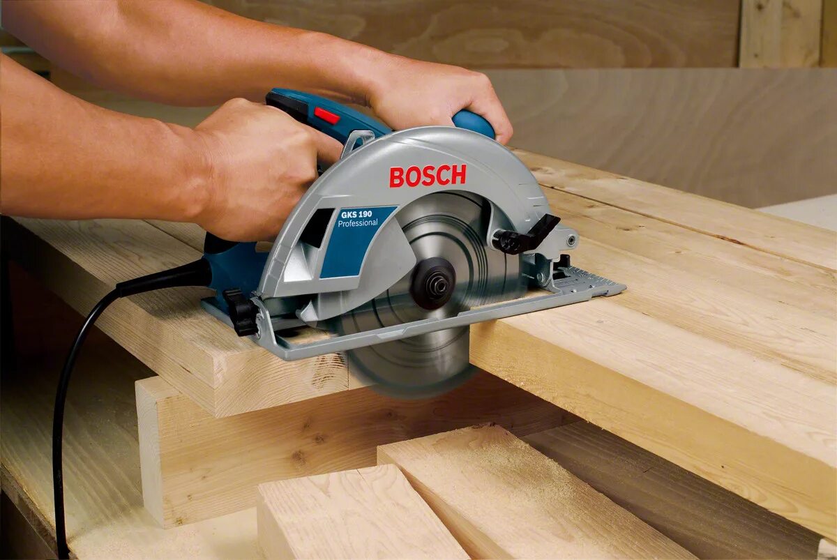 Пила дисковая Bosch GKS 190. Bosch GKS 190, 1400 Вт. Bosch 190 GKS циркулярка. Ручная циркулярная пила Bosch GKS 190. Циркулярная пила bosch 190