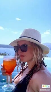 Katheryn Winnick Big Tits Swimsuit. 