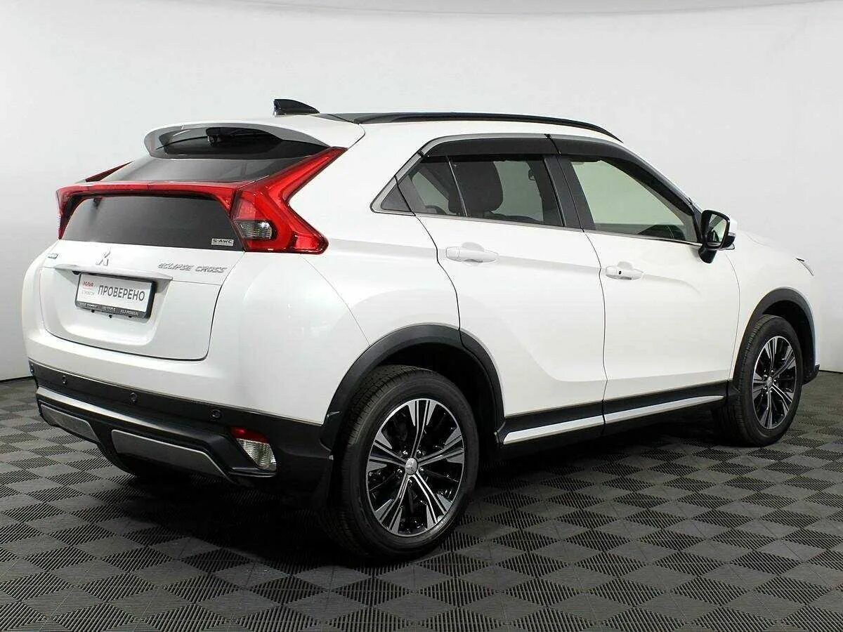 Mitsubishi Eclipse Cross 2018. Mitsubishi Eclipse Cross белый. Mitsubishi Eclipse Cross 2020. Mitsubishi Eclipse Cross 2018 белая. Мицубиси храндер кросс