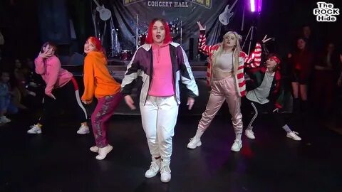 Песня а я зажигалка