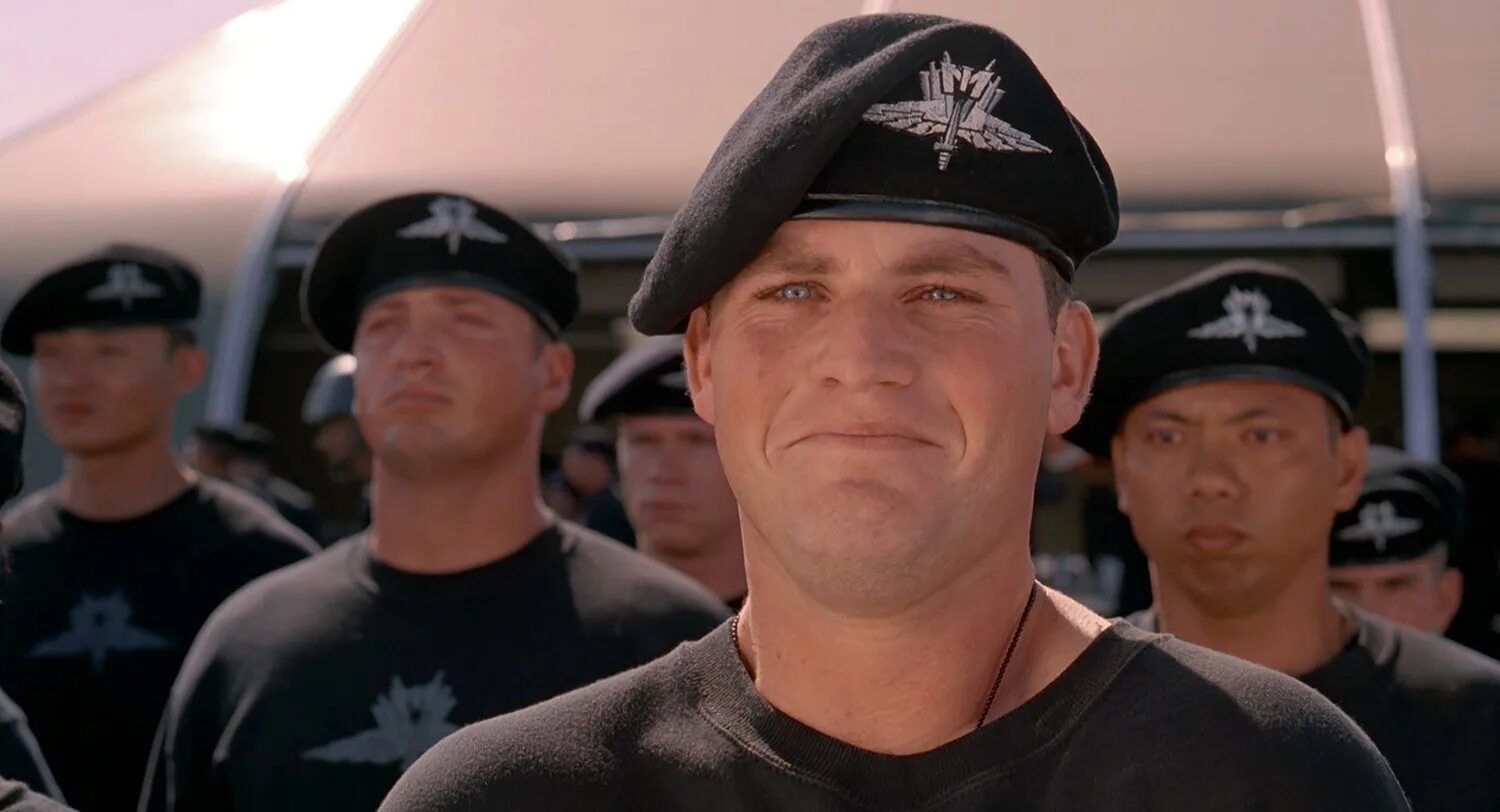 звездный десант патрик харрис. звездный десант фильм 1997. звездный десант starship troopers 1997. звездный десант 1997. мэтт левин звездный десант.