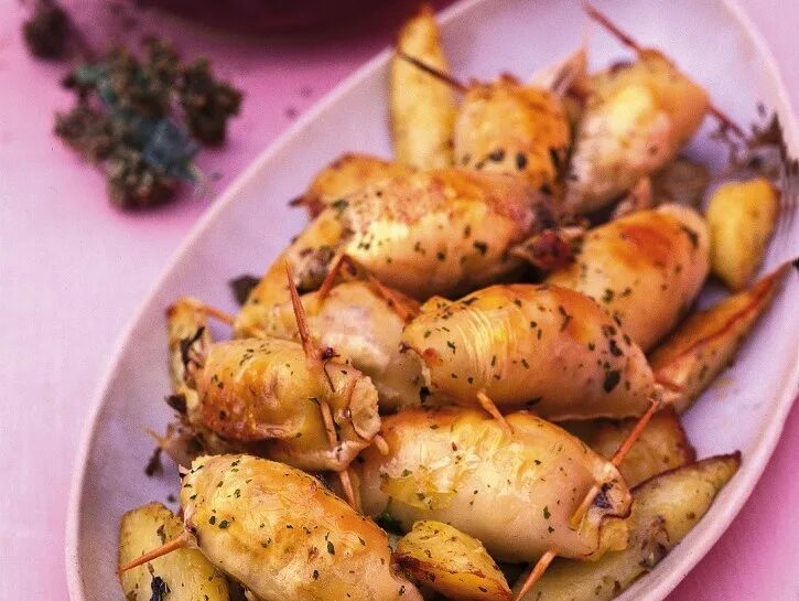 Кальмары фаршированные грибами. Кальмар фаршированный самбери. Кальмар фаршированный лангустинами. Фаршированный бэби кальмар. Блюда из кальмаров.