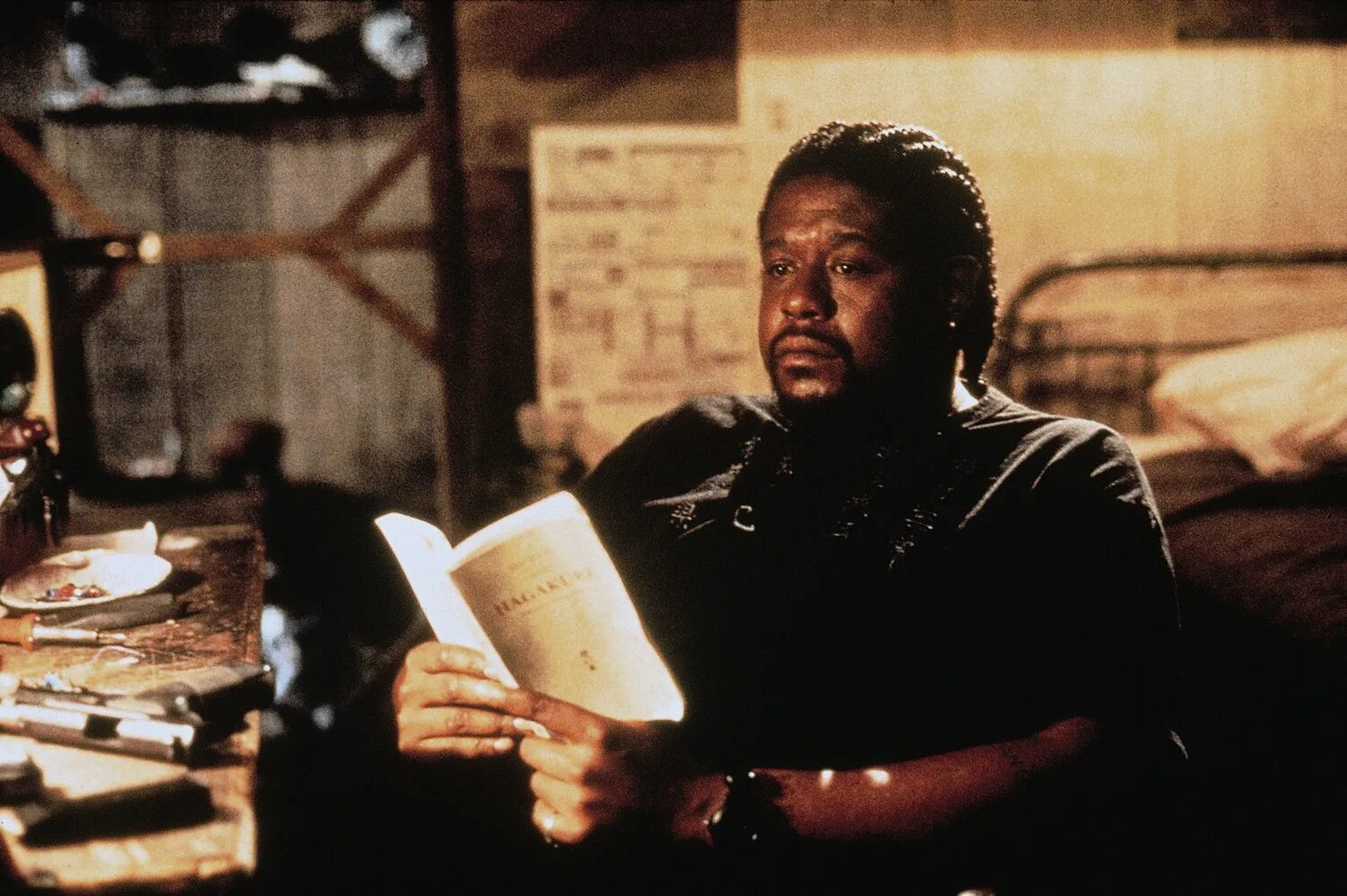 Пес-призрак: путь самурая (1999). Джармуш пес призрак путь самурая. Ghost. Путь призрака путь самурая. Пес-призрак: путь самурая фильм 1999.