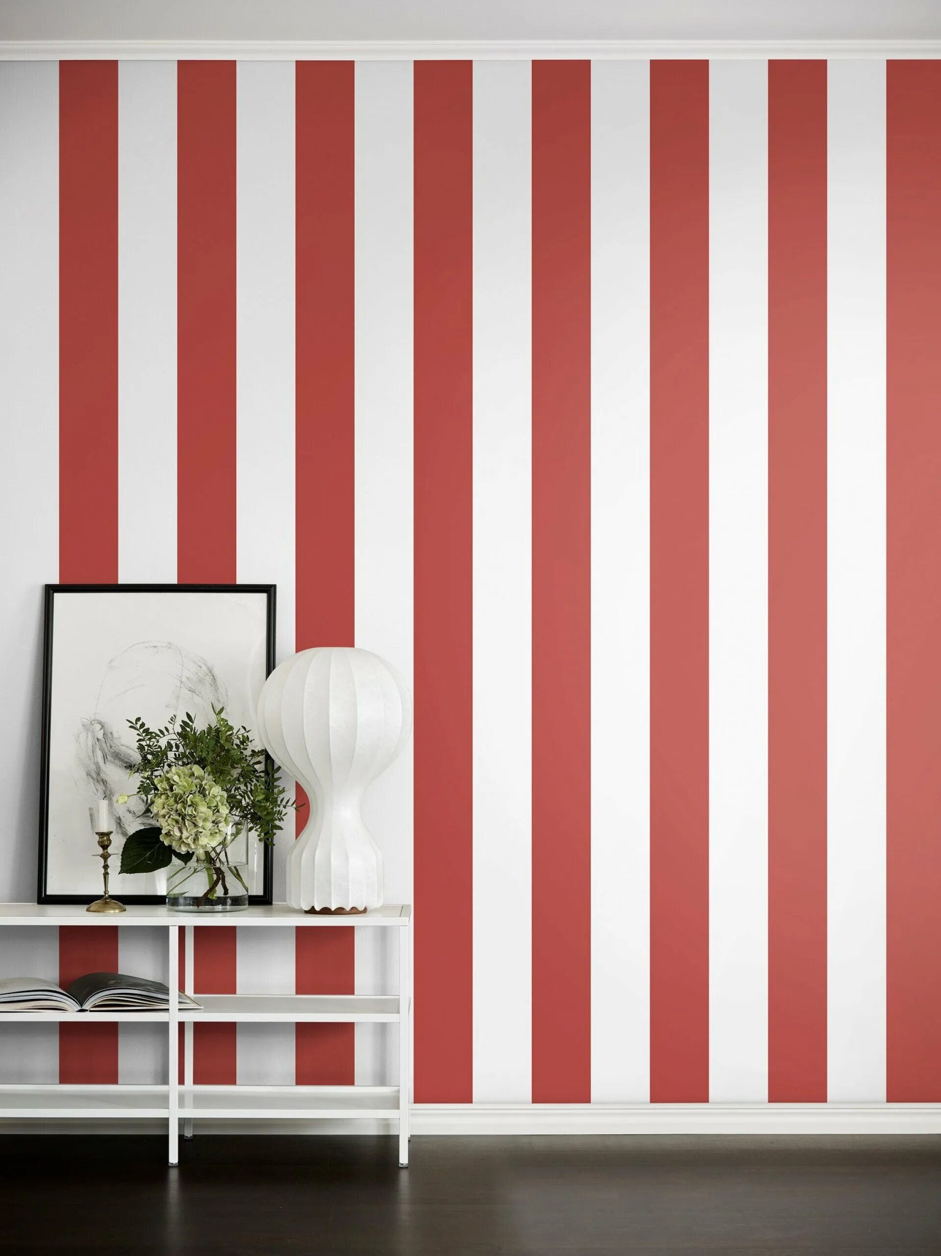 Полосатые стены в детской. Какие полоски подойдут. Салатовые стены. Какие полоски подойдут. Разноцветные полосы в интерьере.