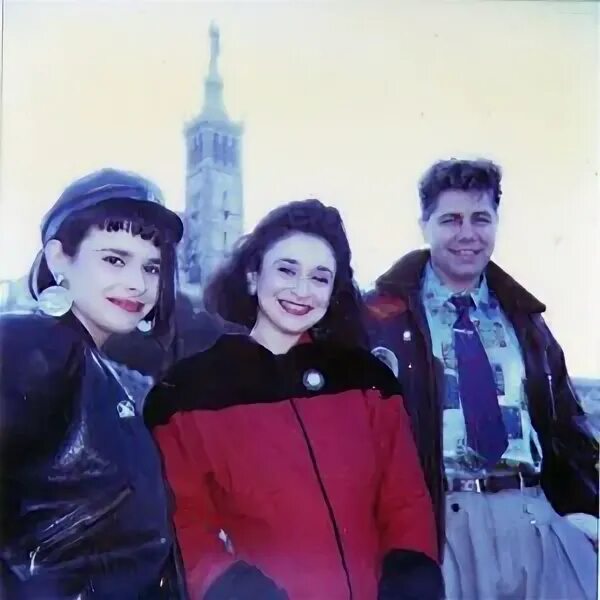 Martin dupont inside out. Martin dupont. dupont группа. martin dupont hot paradox. inside out 1987 martin dupont.