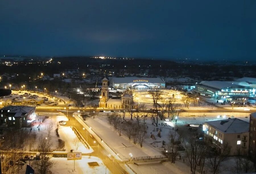 Яхрома ремонт. Дмитров город. Дмитров город в Московской области. Дмирав город. Город Дмитров Московская область ночью.