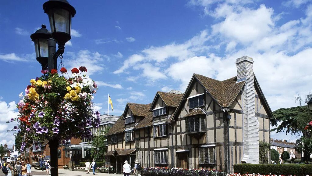 Stratford on avon. Стратфорд-апон-эйвон. Stratford upon Avon город. Stratford-upon-Avon Шекспир. Стратфорд. Город. Шекспира.