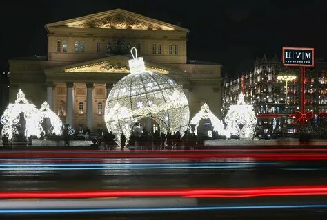 Украсили красную площадь к новому году 2024