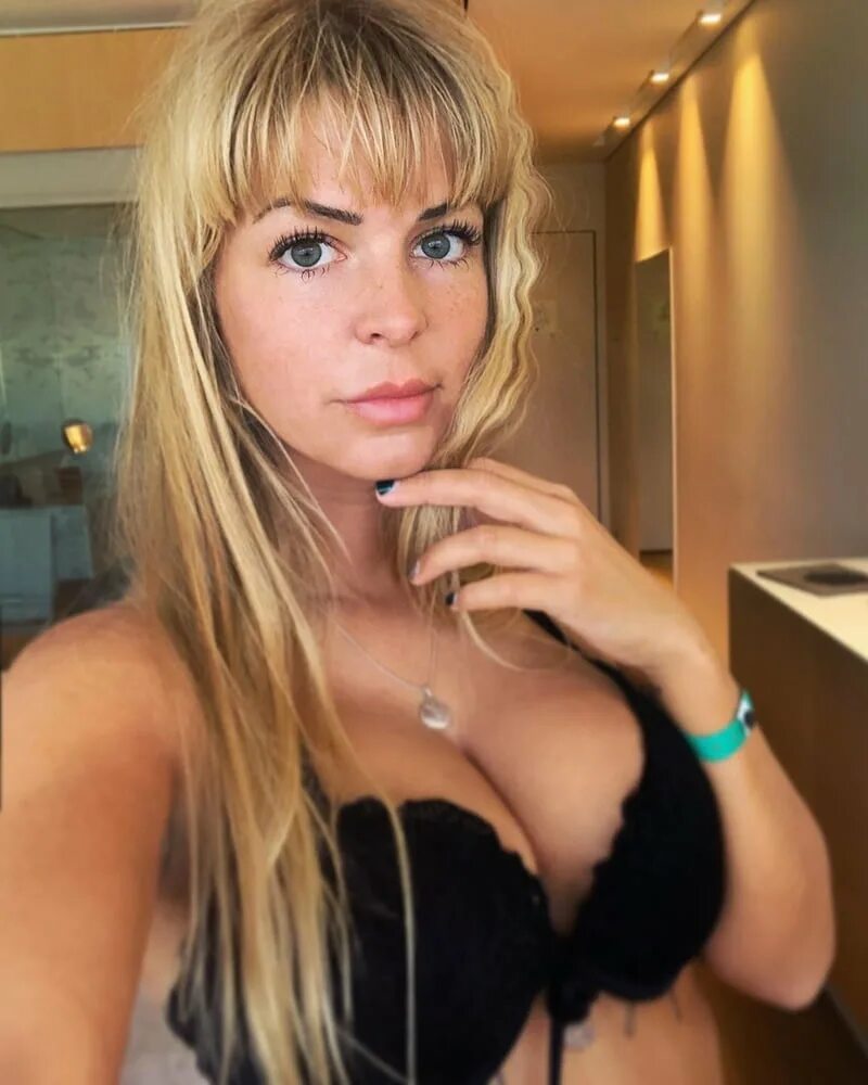 R o c s i запись привата