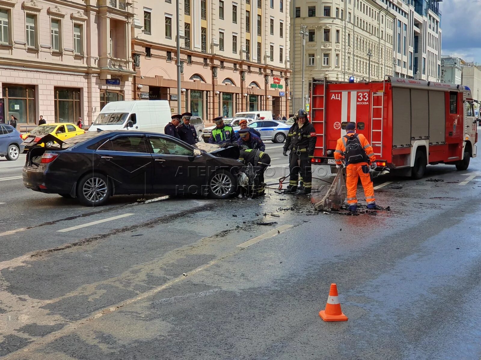 Авария на Тверской улице. Аварии в Москве за сутки. Происшествия в Москве сейчас. Последние известия в москве