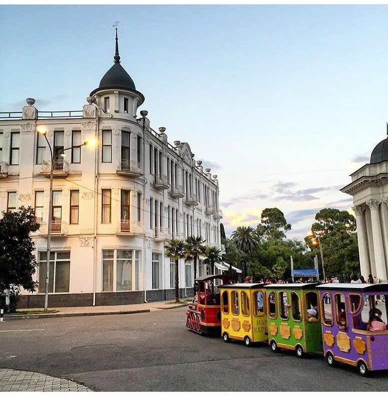 Отель рица сухум. Рица сухум абхазия. Рица сухум. Гостиница рица абхазия. Отель рица сухум.