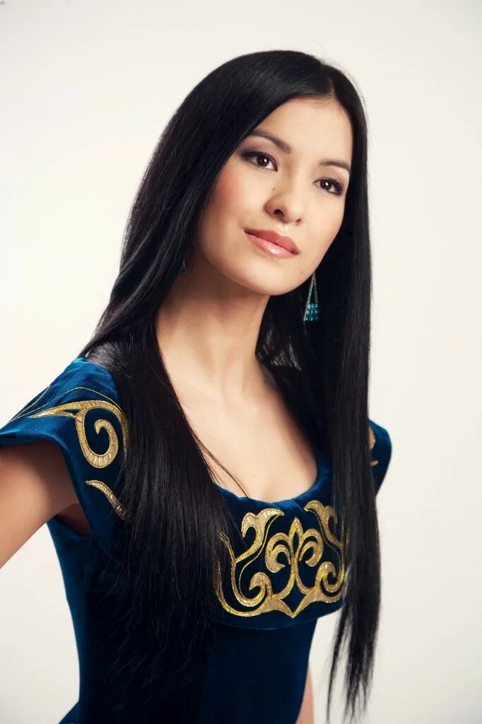 Казакскиедевушки. Казахские красотки. Казахстанские девушки красивые.