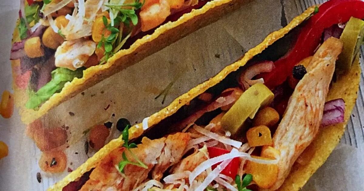 Такос губкин. Такос с куриной грудкой. такос де пато. такос состав. сладкий такос.