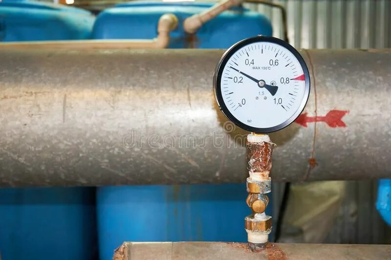 Трубка импульсная нержавеющая для манометра. Монтаж манометра на трубопроводе. Манометр для измерения давления газа в газопроводе. Манометр на нефтепроводе. Манометр тарированный.