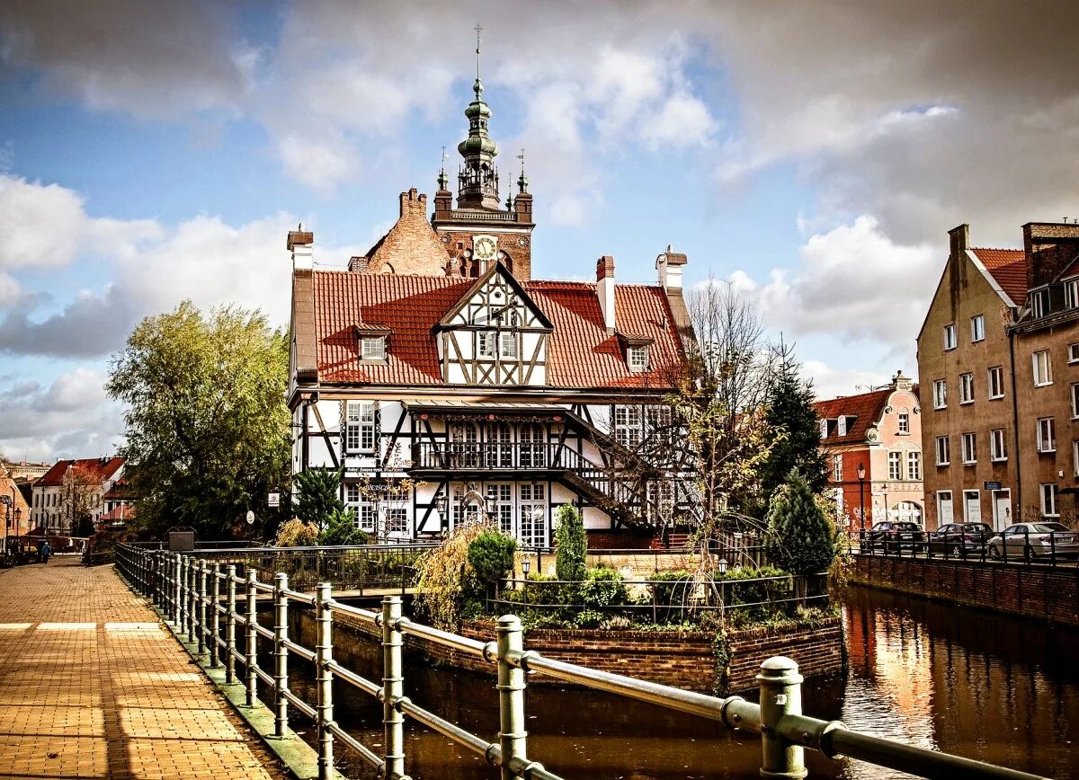 Гданьск центр города. Гданьск примечательности. Труймясто польша. Гданьск польша старый город. Гданьск польша.