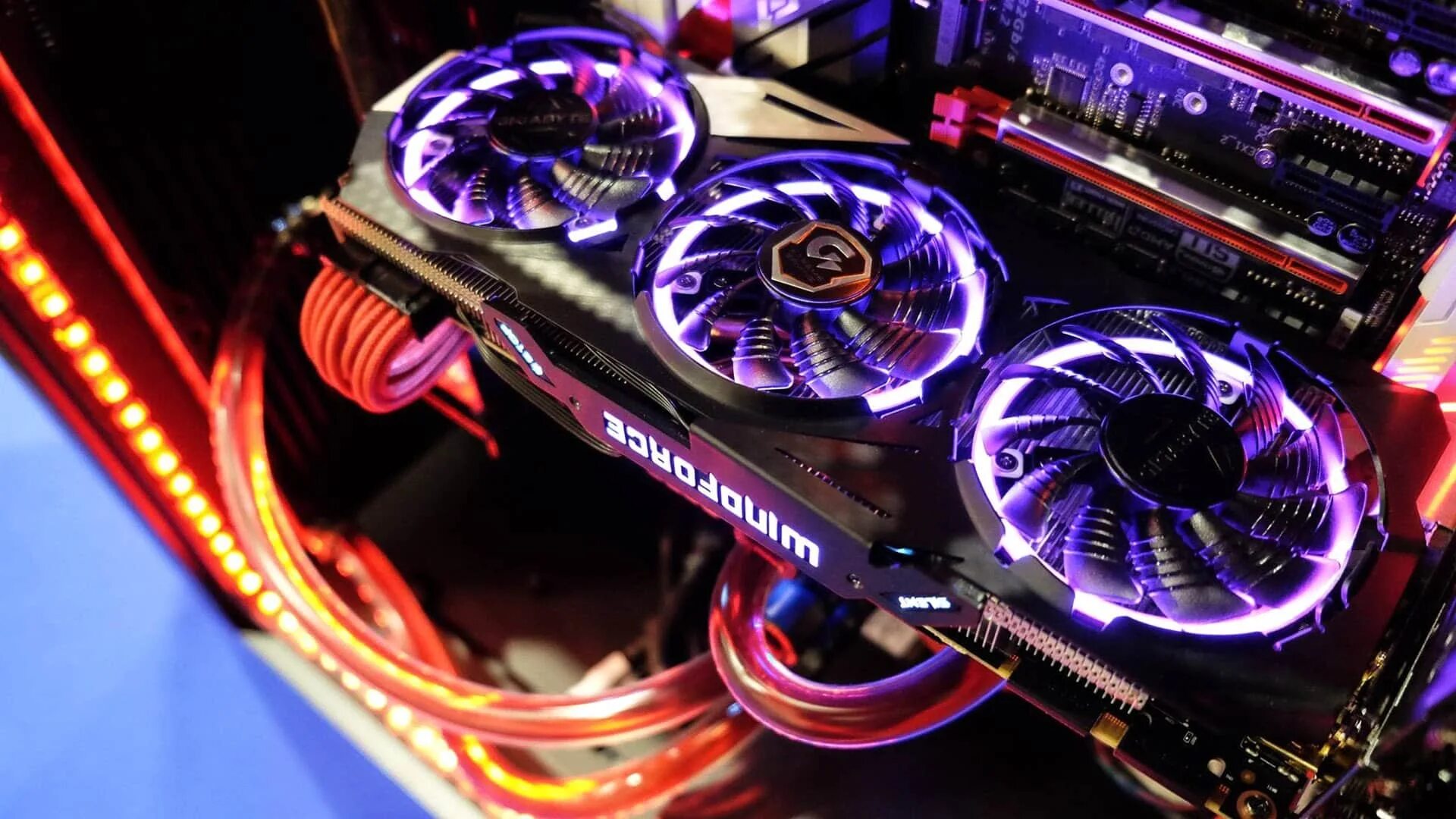 Самая мощная видеокарта 2020. Pny gtx 1080 ti xlr8. Amd 780 видеокарта. Топовая видеокарта. Geforce gtx titan v.