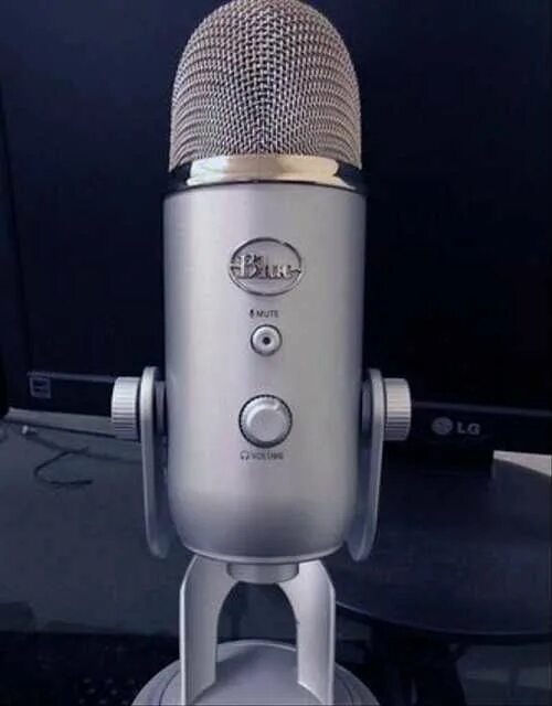 Купить микрофон blue yeti