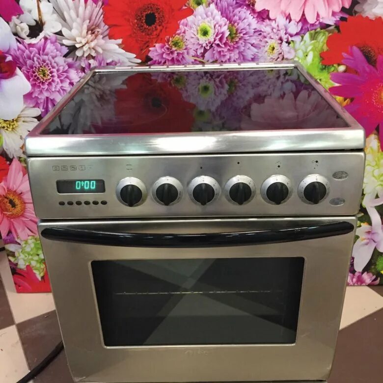 электроплита бош hce744353r стеклокерамика. плита екатеринбург. электрическая плита bosch hce744353. газовая плита universal 4422 в. плита екатеринбург.