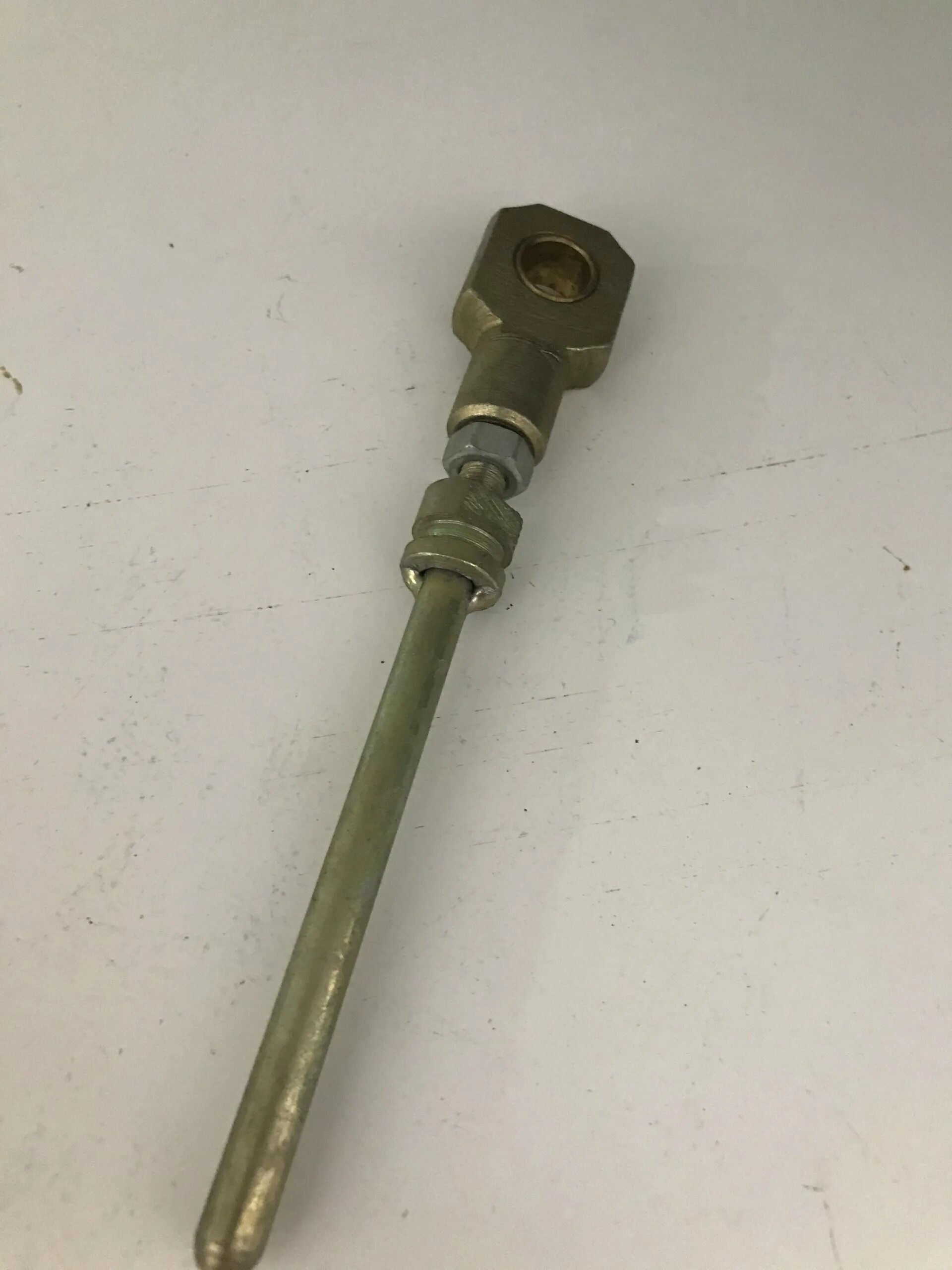 Шток 4370-1609241-060. Шток педали сцепления маз. Шток пгу 64229-1609241. Газ 66 шток тормозной. Шток главного цилиндра сцепления даф 105.