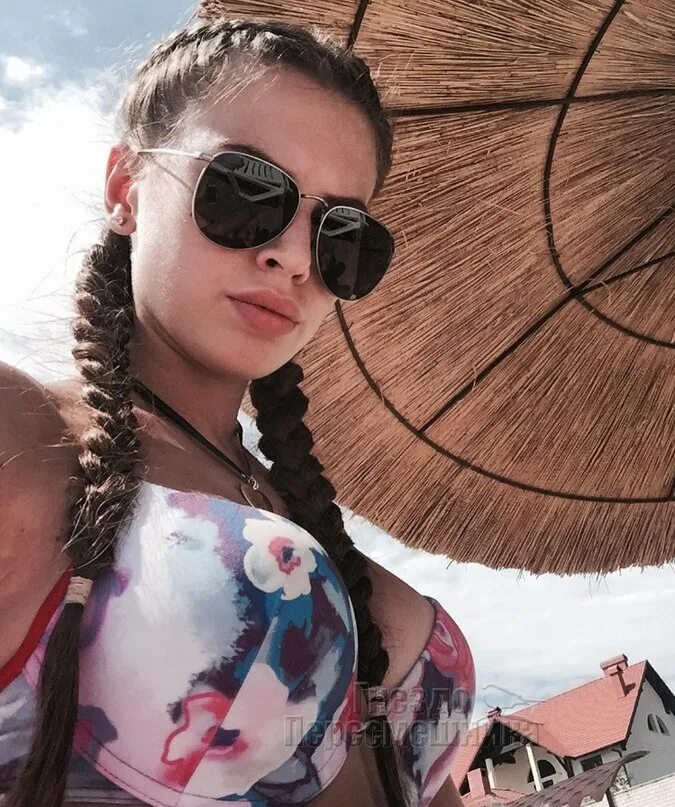 Саша артемова до проекта. Артемова е. Артемова е. Саша артемова. Саша артемова сейчас.